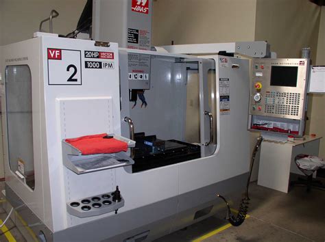 how to operate cnc machine